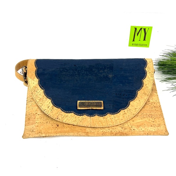 Carpel Made in Portugal Cork Crossbody Bag - Picture 13 of 13